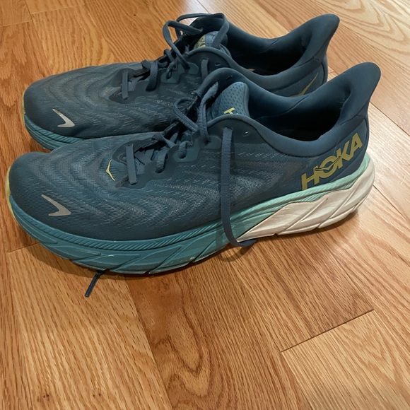 HOKA Z5456 Mens Blue Arahi Running Athletic Shoe Size 10.5D
